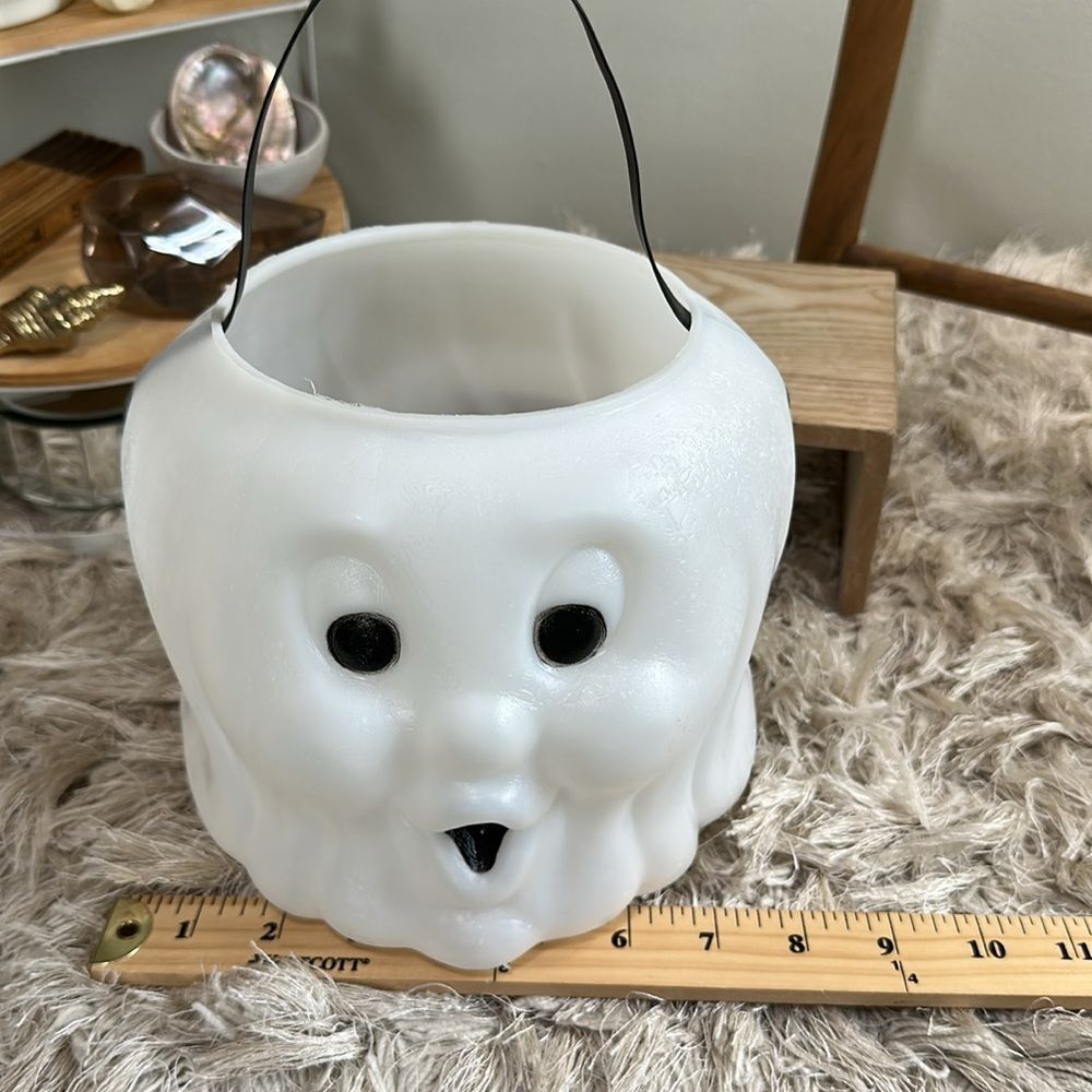 Vintage Ghost‎ Blow Mold White Ghost
Candy Pail Halloween Bucket Decor - Picture 17 of 17